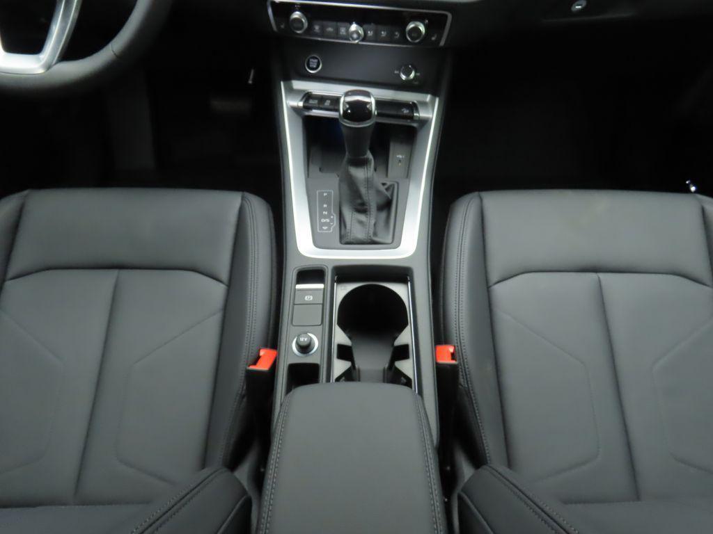 new 2025 Audi Q3 car