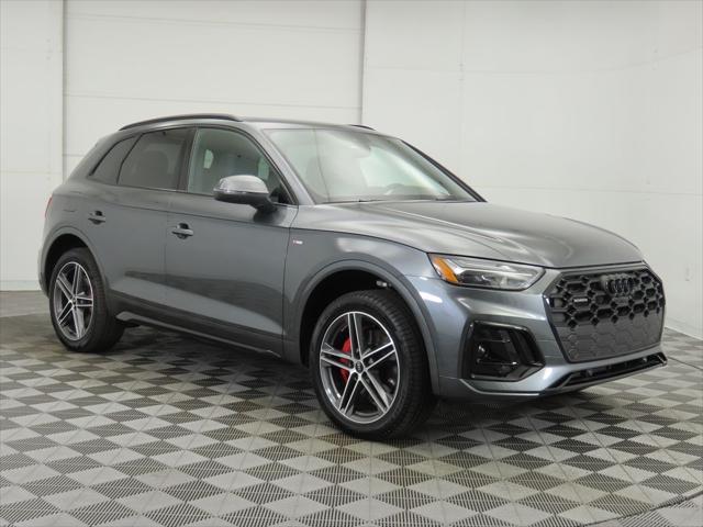new 2025 Audi Q5 car, priced at $69,385