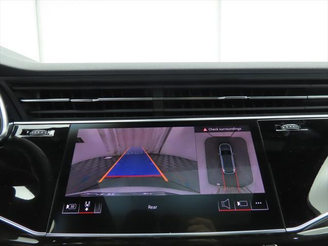 new 2025 Audi Q7 car, priced at $77,460