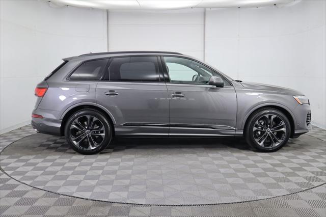 new 2025 Audi Q7 car, priced at $83,695