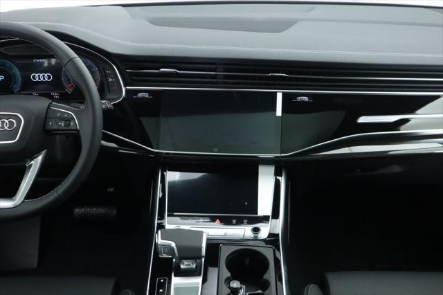 new 2025 Audi Q7 car, priced at $83,695