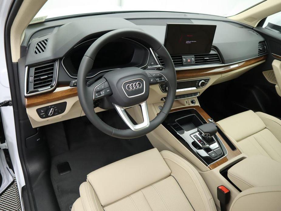 new 2024 Audi Q5 e car, priced at $67,745