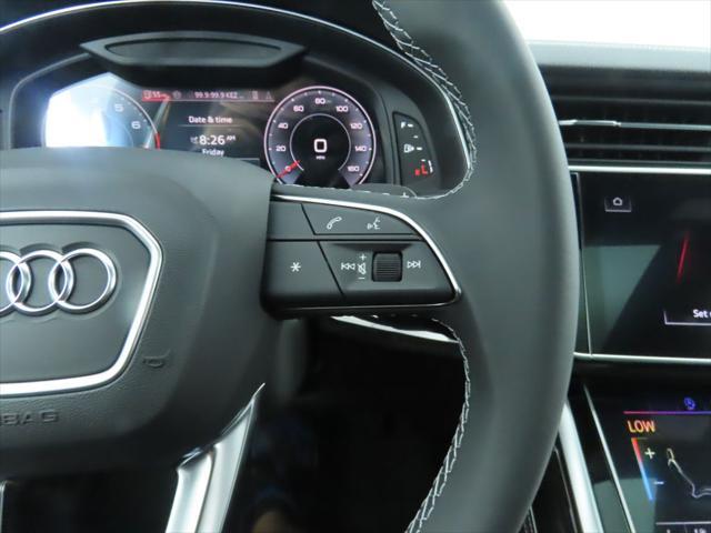 new 2025 Audi Q7 car, priced at $78,895
