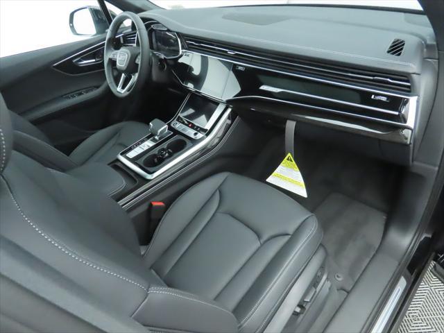 new 2025 Audi Q7 car, priced at $78,895