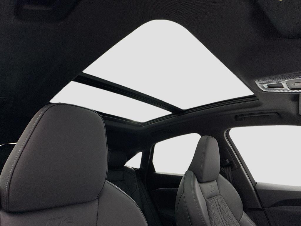 new 2025 Audi SQ5 car