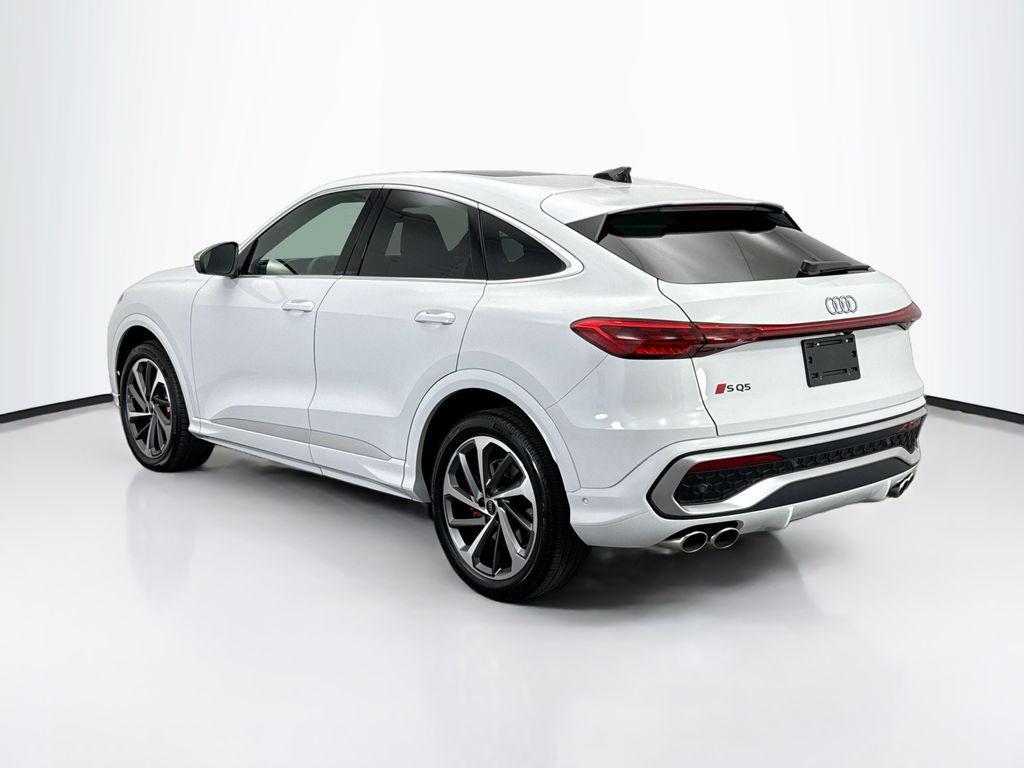 new 2025 Audi SQ5 car
