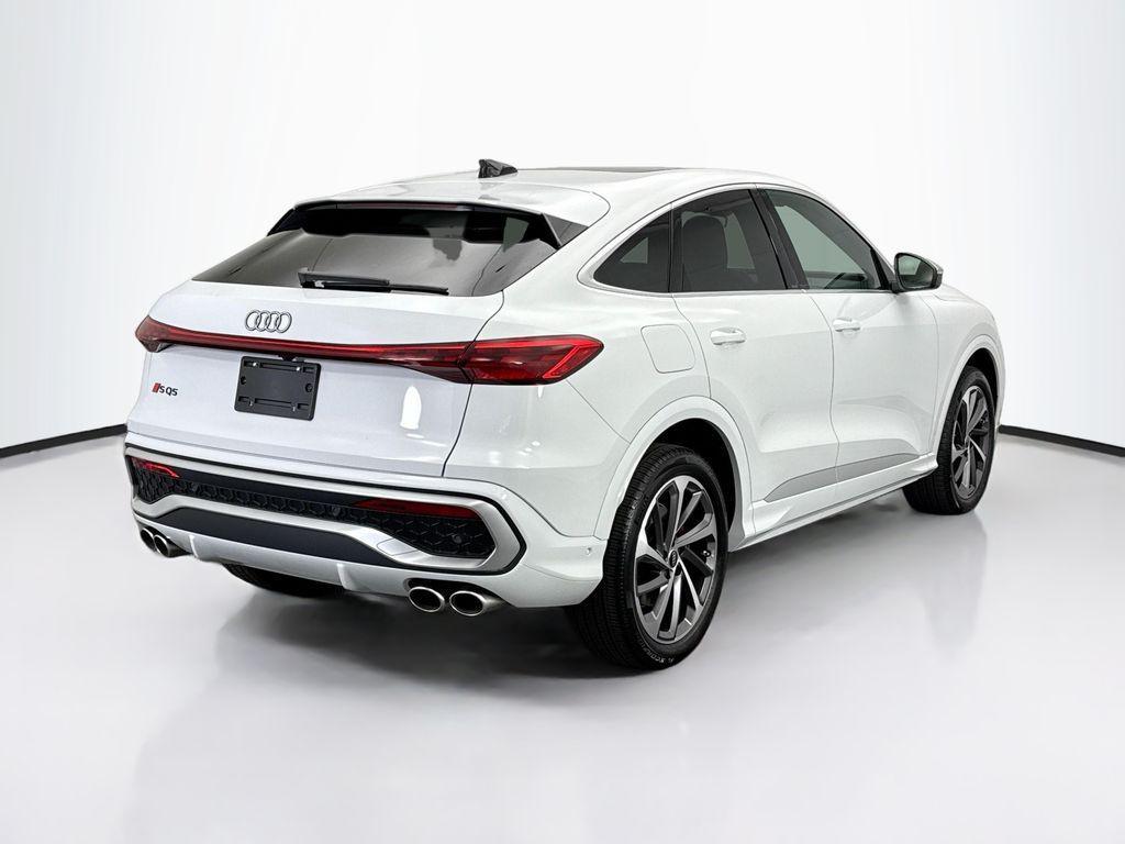 new 2025 Audi SQ5 car