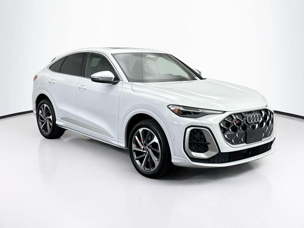 new 2025 Audi SQ5 car