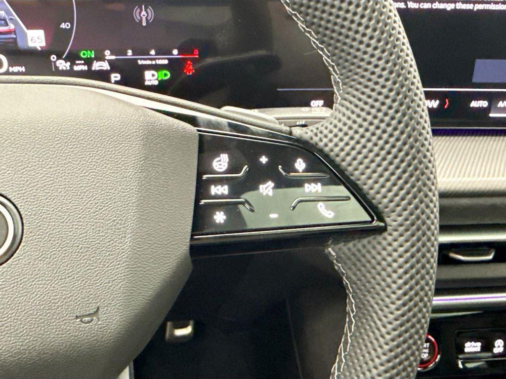 new 2025 Audi SQ5 car, priced at $73,300