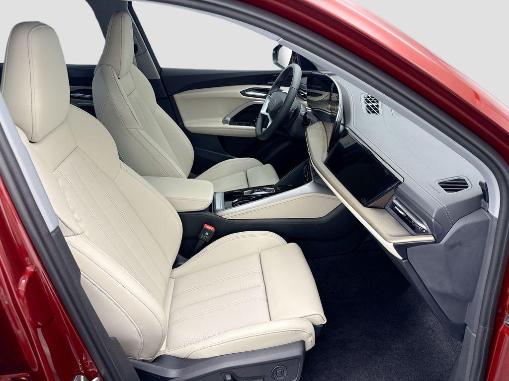 new 2025 Audi Q5 car, priced at $64,840