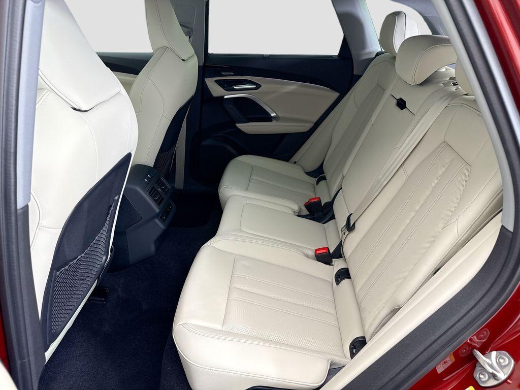 new 2025 Audi Q5 car, priced at $64,840
