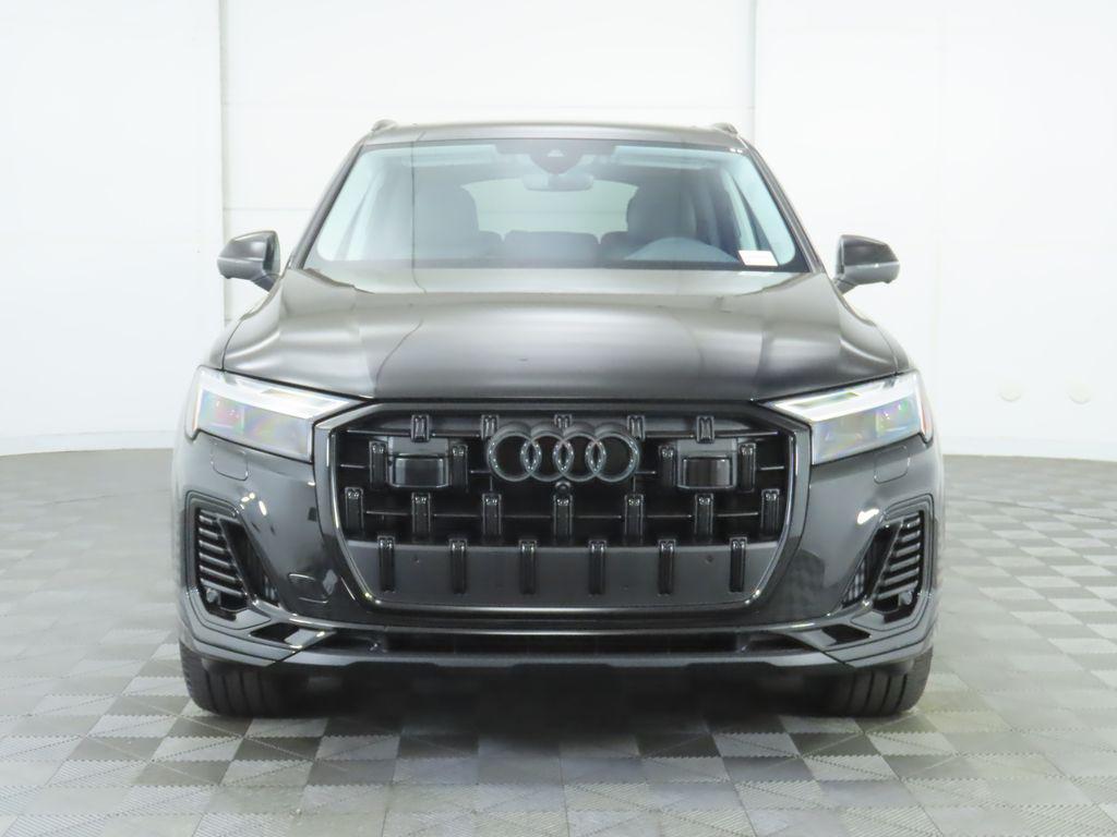 new 2025 Audi Q7 car, priced at $77,270