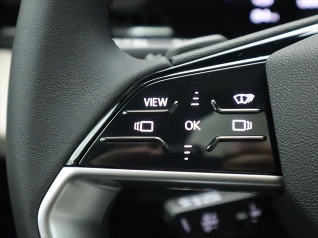 new 2025 Audi Q6 e-tron car, priced at $72,175