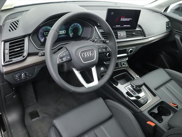 new 2025 Audi Q5 car, priced at $67,935