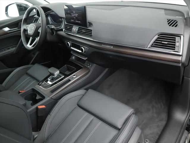 new 2025 Audi Q5 car, priced at $67,935