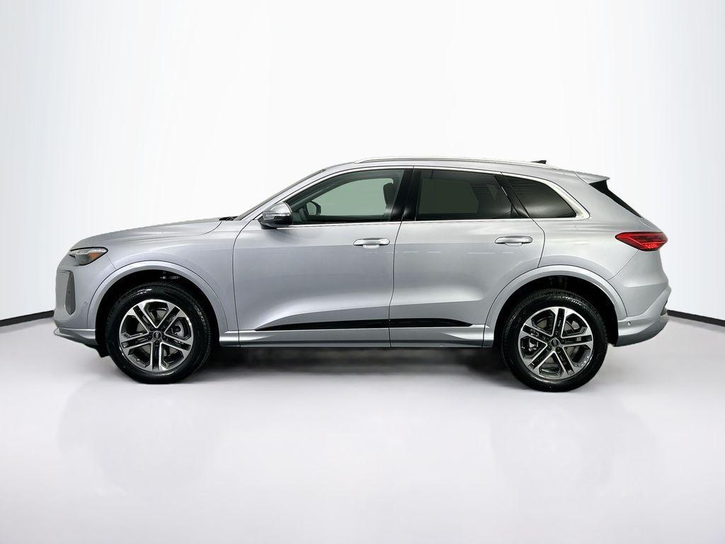 used 2025 Audi Q5 car