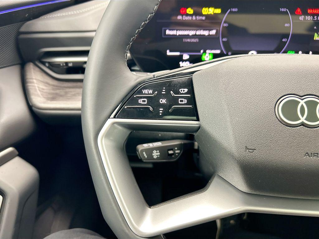 used 2025 Audi Q5 car