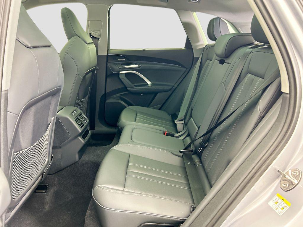 used 2025 Audi Q5 car