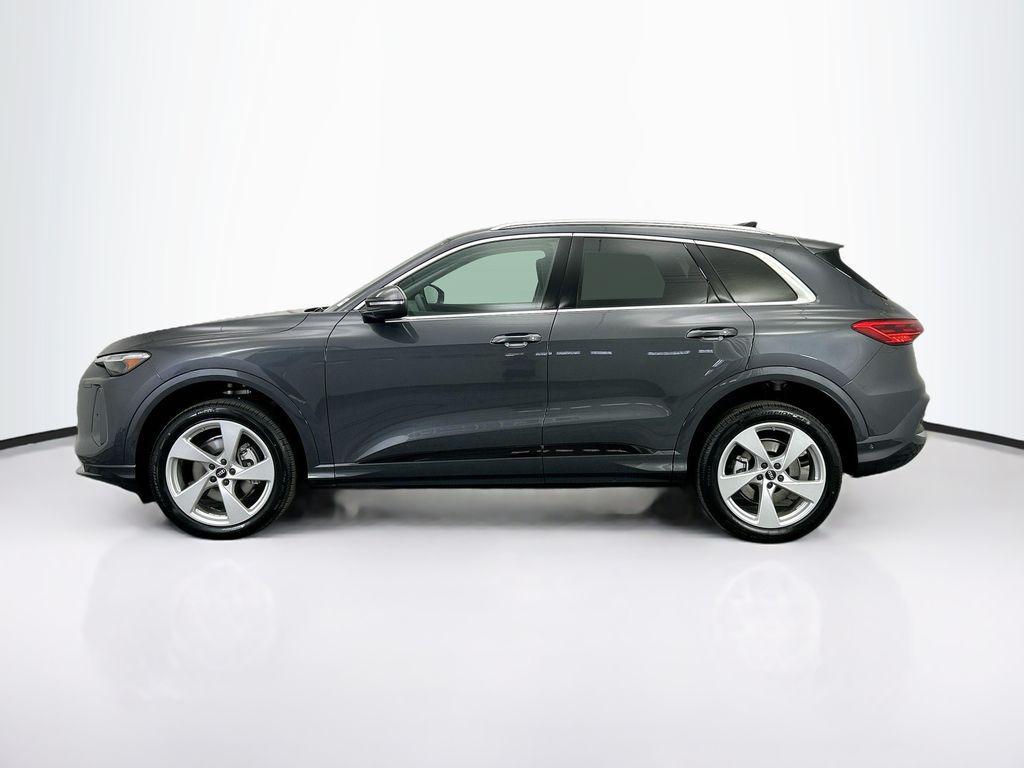 new 2025 Audi Q5 car, priced at $61,150