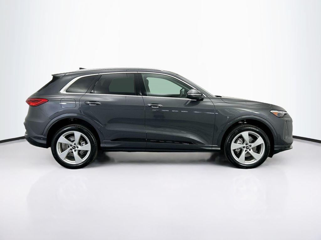 new 2025 Audi Q5 car, priced at $61,150