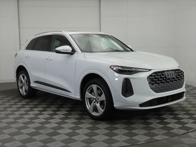 new 2025 Audi Q5 car, priced at $60,200