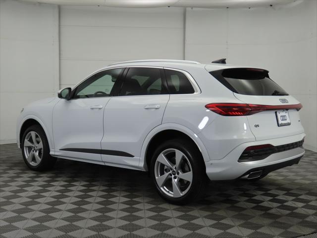 new 2025 Audi Q5 car, priced at $60,200