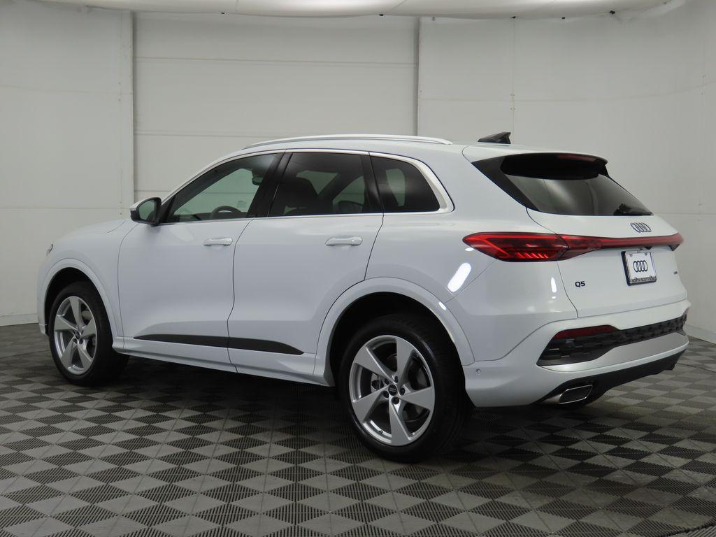 new 2025 Audi Q5 car, priced at $60,200