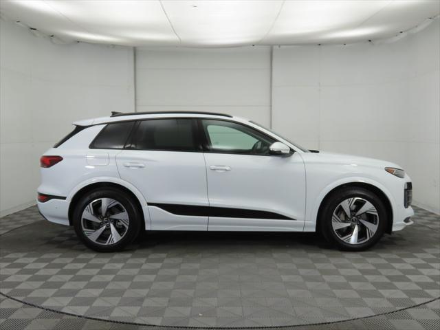 new 2025 Audi Q6 e-tron car, priced at $76,425