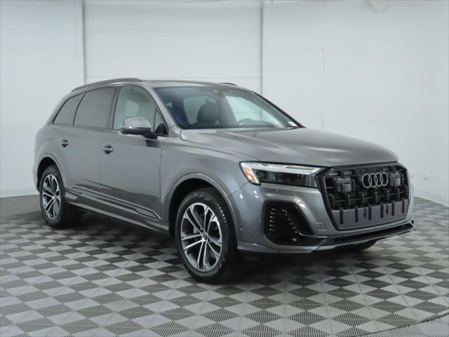 new 2025 Audi Q7 car, priced at $68,370