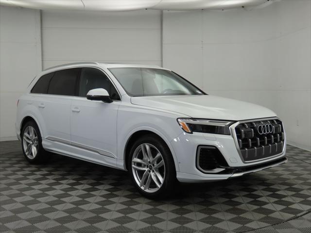 new 2025 Audi Q7 car, priced at $76,170
