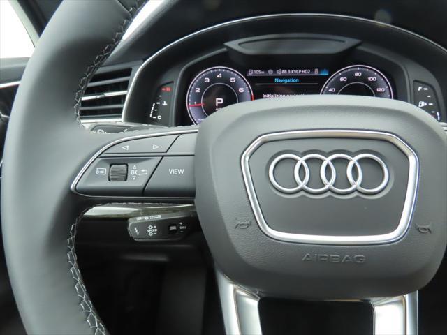new 2025 Audi Q7 car, priced at $76,170