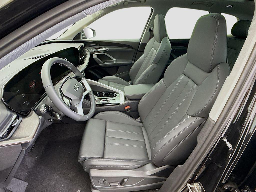 new 2025 Audi Q5 car, priced at $61,150