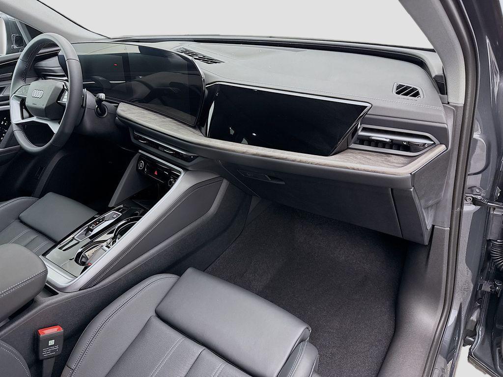 new 2025 Audi Q5 car, priced at $61,150