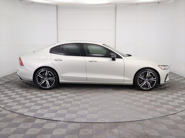 used 2022 Volvo S60 Recharge Plug-In Hybrid car, priced at $33,677