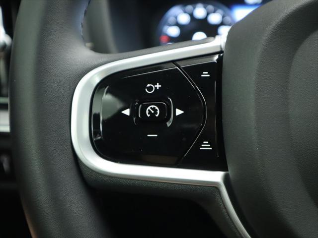 used 2022 Volvo S60 Recharge Plug-In Hybrid car, priced at $33,677