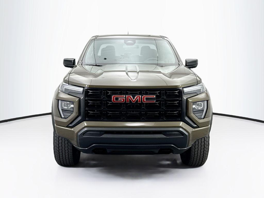 used 2024 GMC Canyon car, priced at $32,692