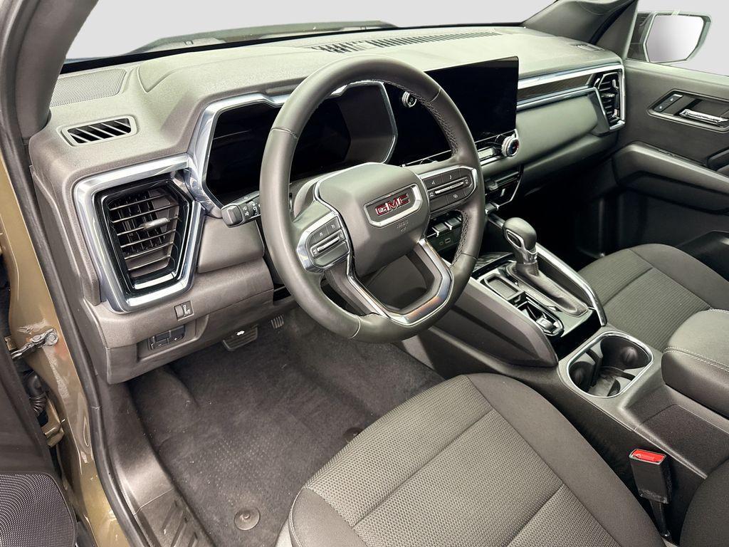 used 2024 GMC Canyon car, priced at $32,692