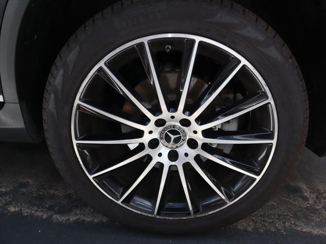 used 2019 Mercedes-Benz GLC 300 car, priced at $22,821