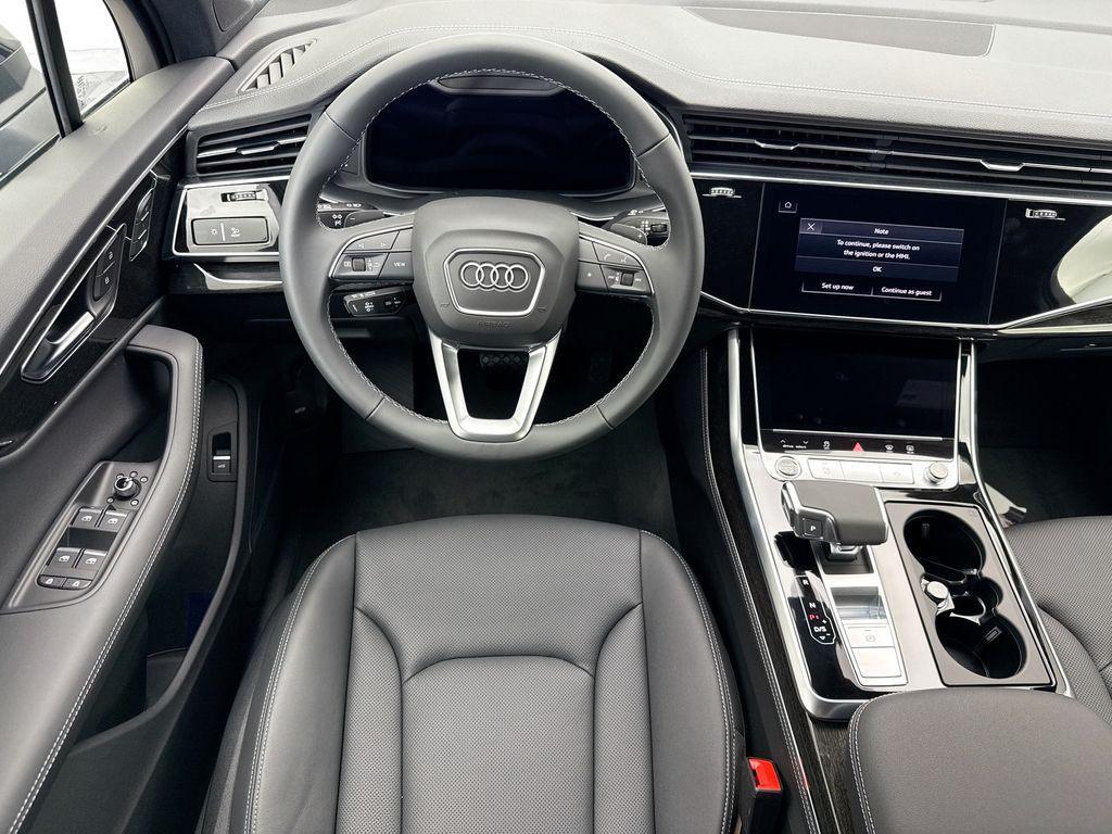 new 2026 Audi Q7 car, priced at $78,105