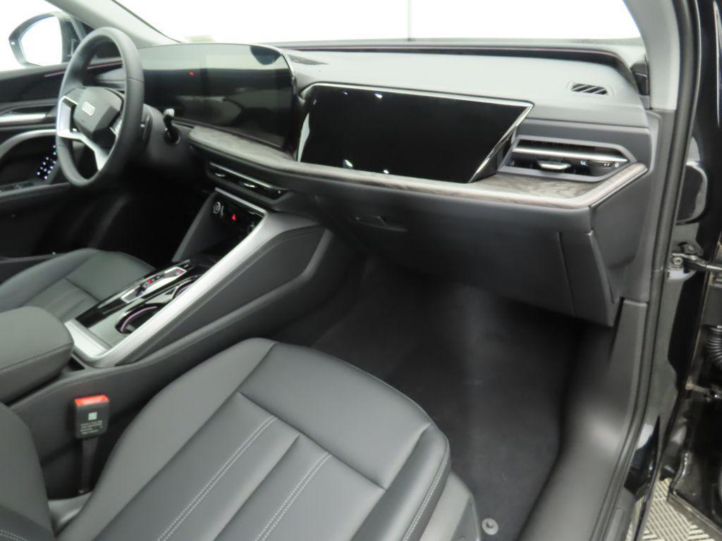 new 2025 Audi Q5 car, priced at $57,950