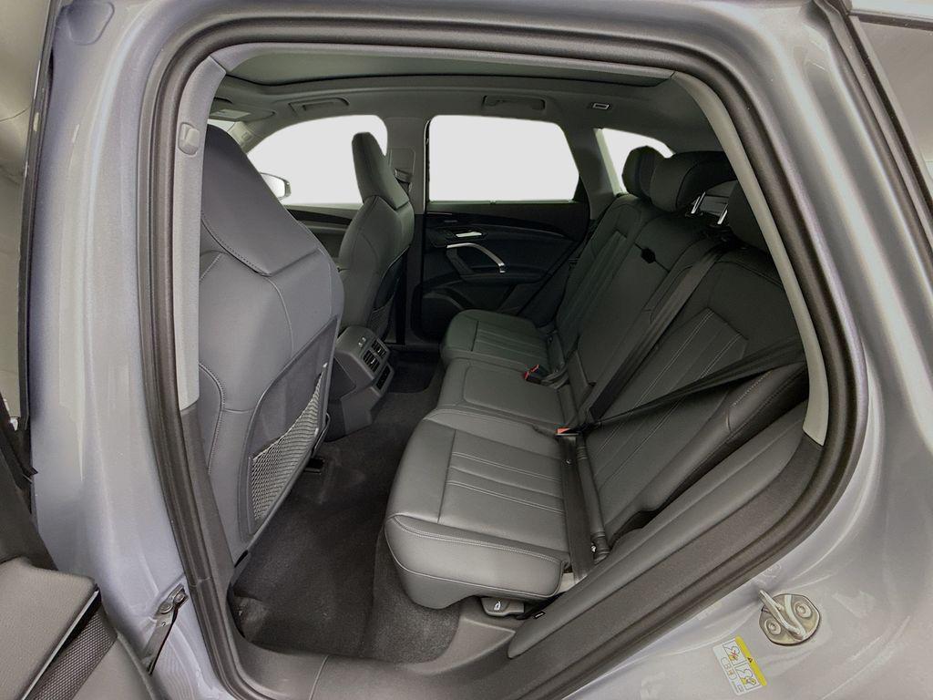 new 2025 Audi Q5 car, priced at $60,025