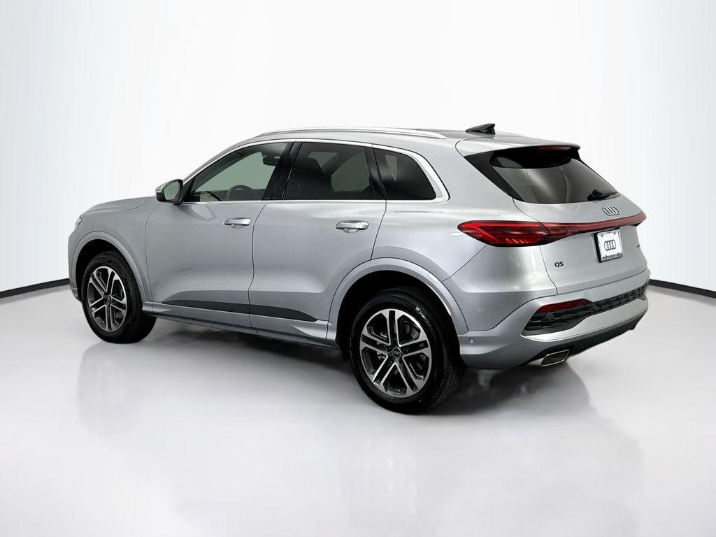 new 2025 Audi Q5 car, priced at $60,025