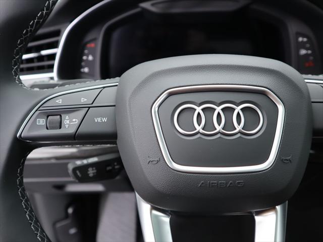 new 2025 Audi Q7 car, priced at $69,370