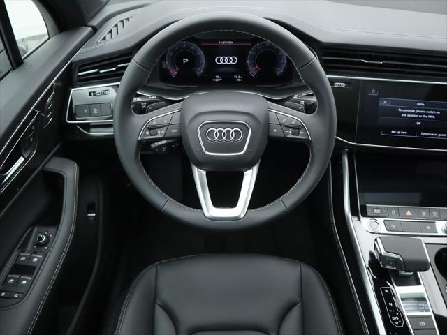 new 2025 Audi Q7 car, priced at $69,370