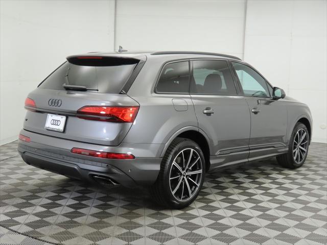 new 2025 Audi Q7 car, priced at $69,370