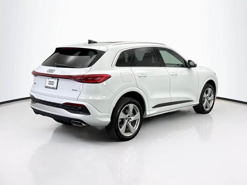 new 2025 Audi Q5 car, priced at $61,150