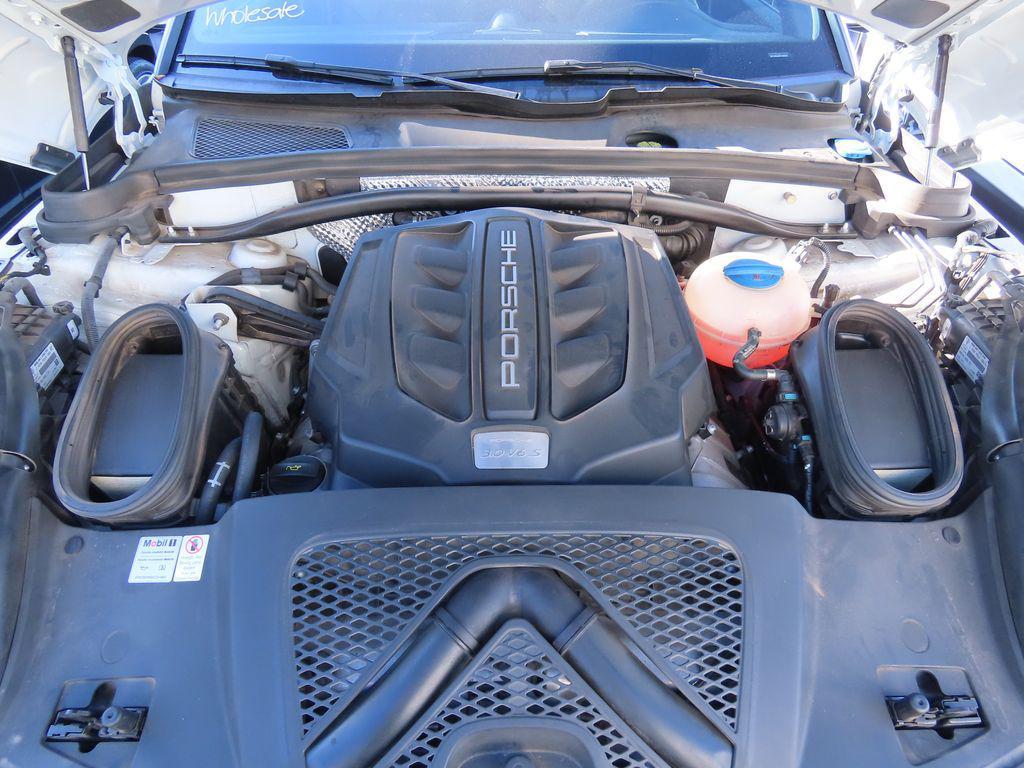 used 2018 Porsche Macan car, priced at $30,123