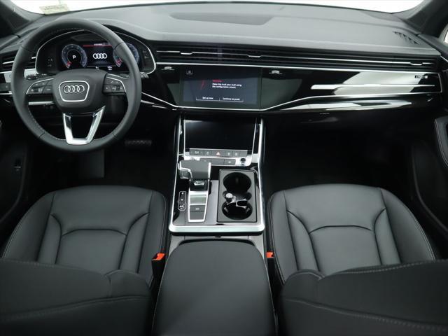 new 2025 Audi Q7 car, priced at $74,190