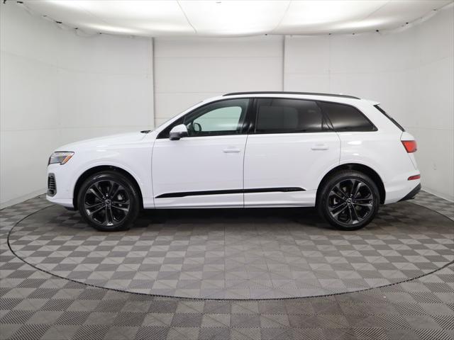new 2025 Audi Q7 car, priced at $74,190