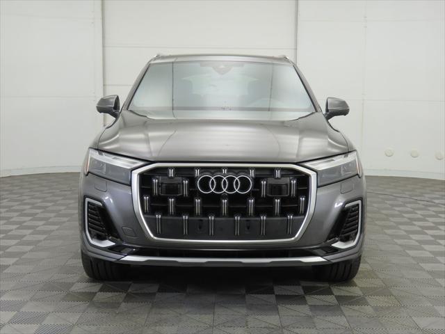 used 2025 Audi Q7 car, priced at $61,701
